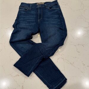 Joe's Jeans dark wash, size 29 cut #16299-00